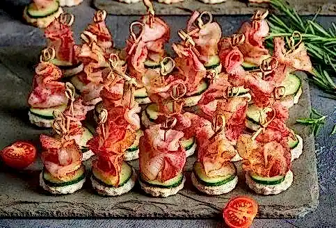 Фуршетный сет "Бекон" (24 шт)